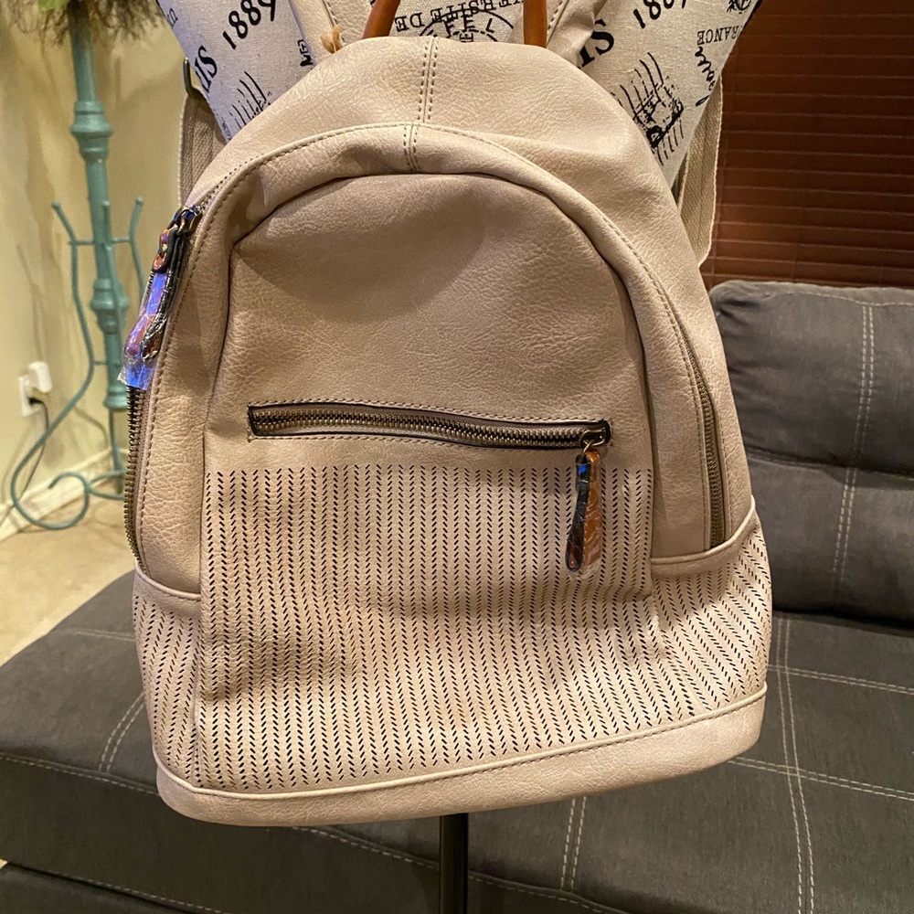 Cute Backpack with lots of room ❤️